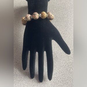 Spotted Beads Stretch Bracelet